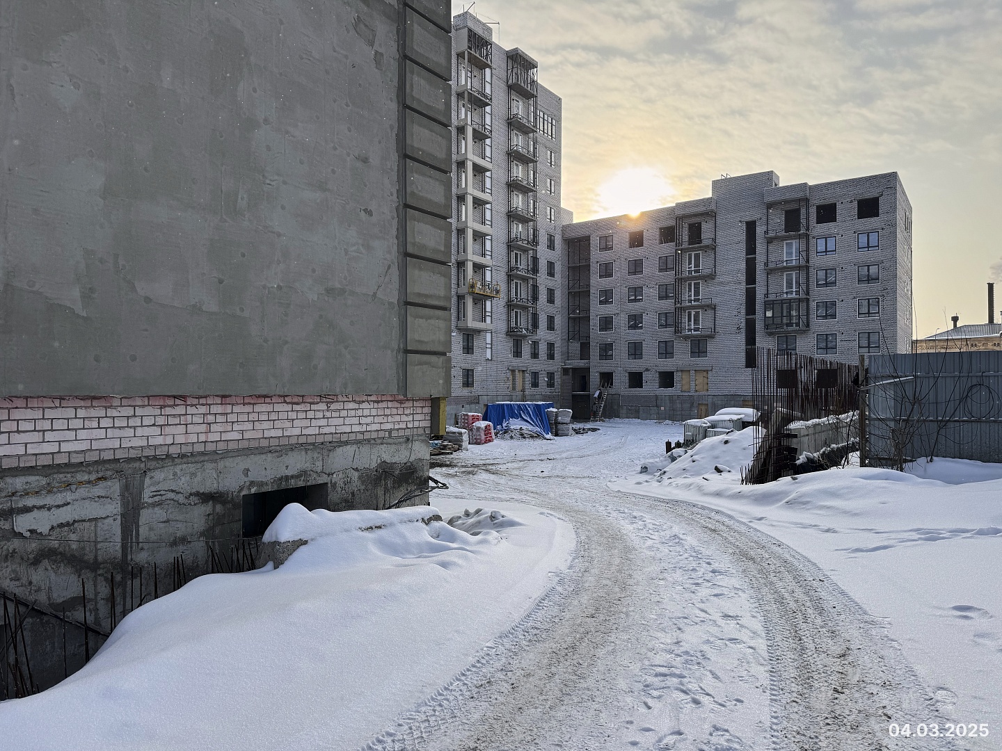 Март 2025